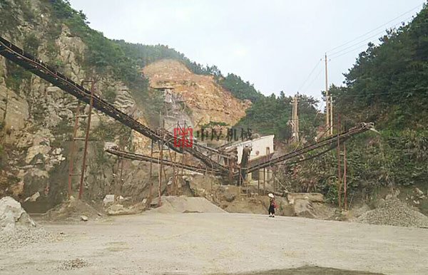 液壓圓錐破碎機