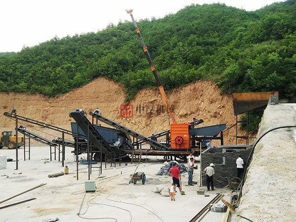 移動方箱式破碎機